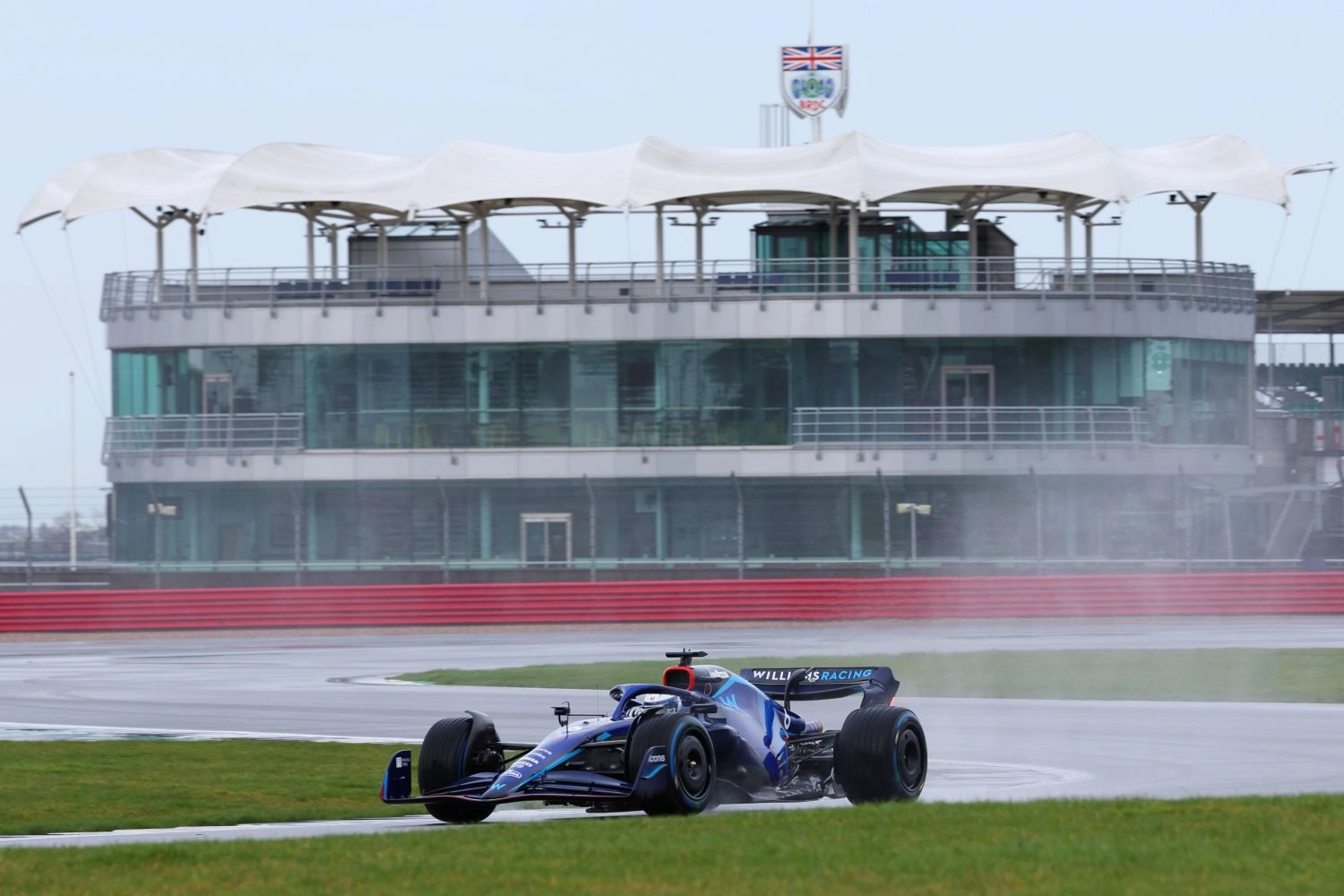 Le Grand Prix de Grande-Bretagne menacé par les orages en qualification