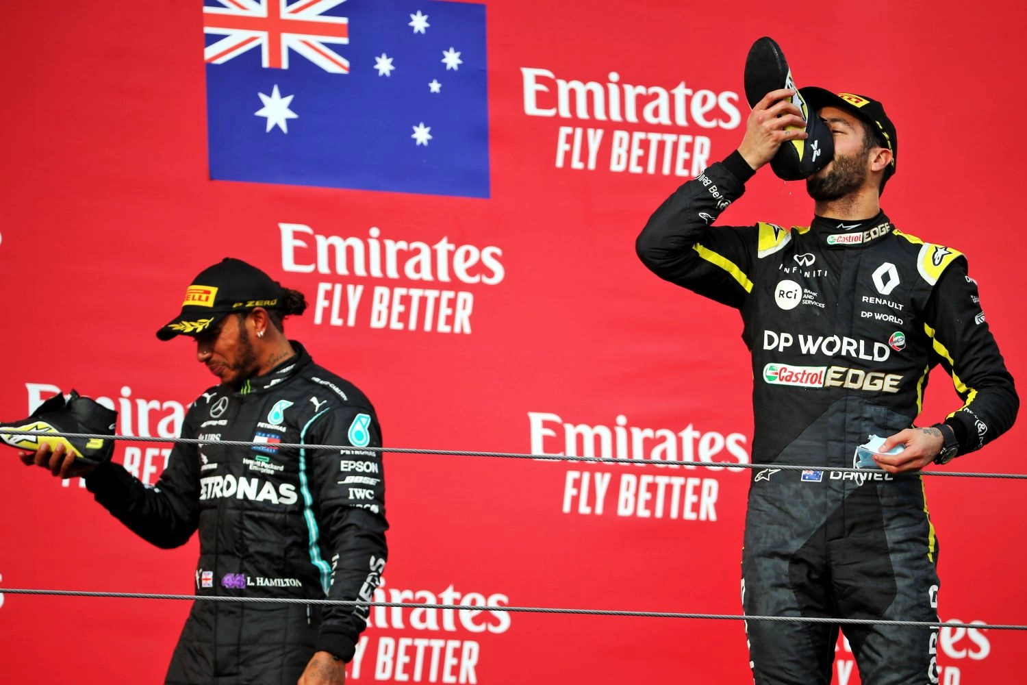 Ricciardo lance son décanteur à vin en hommage à son traditionnel "shoey"