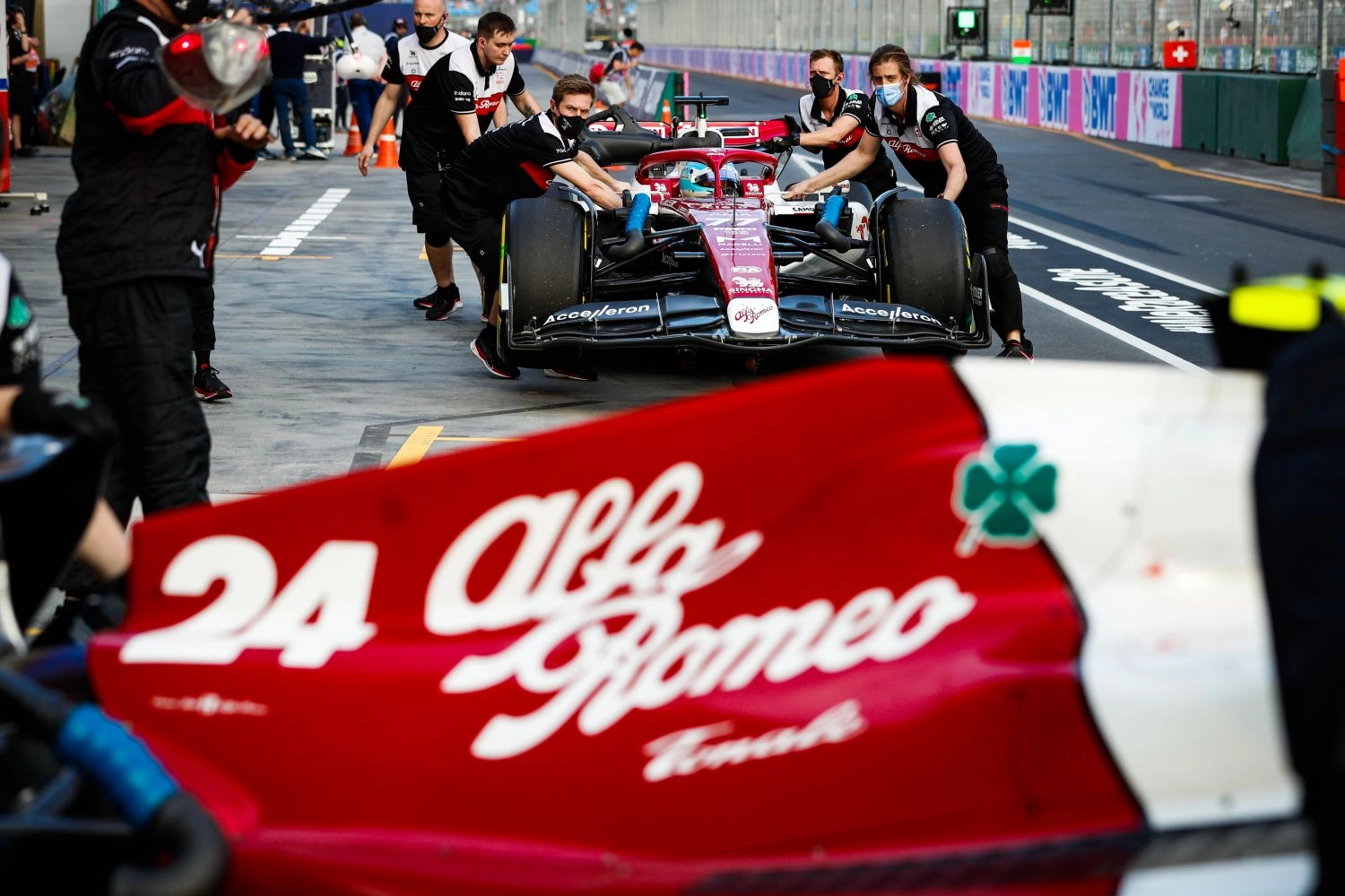 Alfa Romeo tente de régler ses problèmes de performance en qualifications