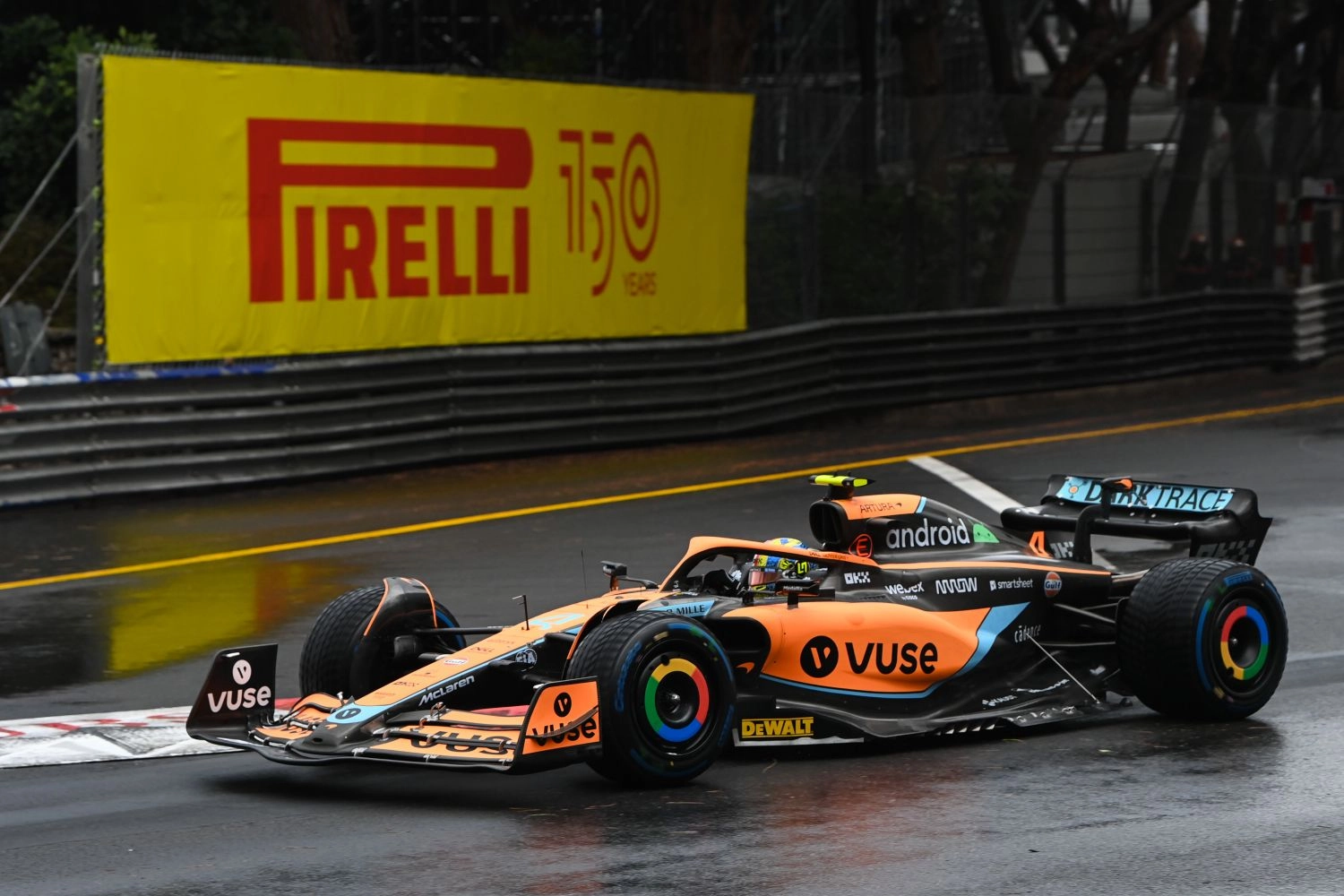 Norris poursuit sur sa lancée à Monaco