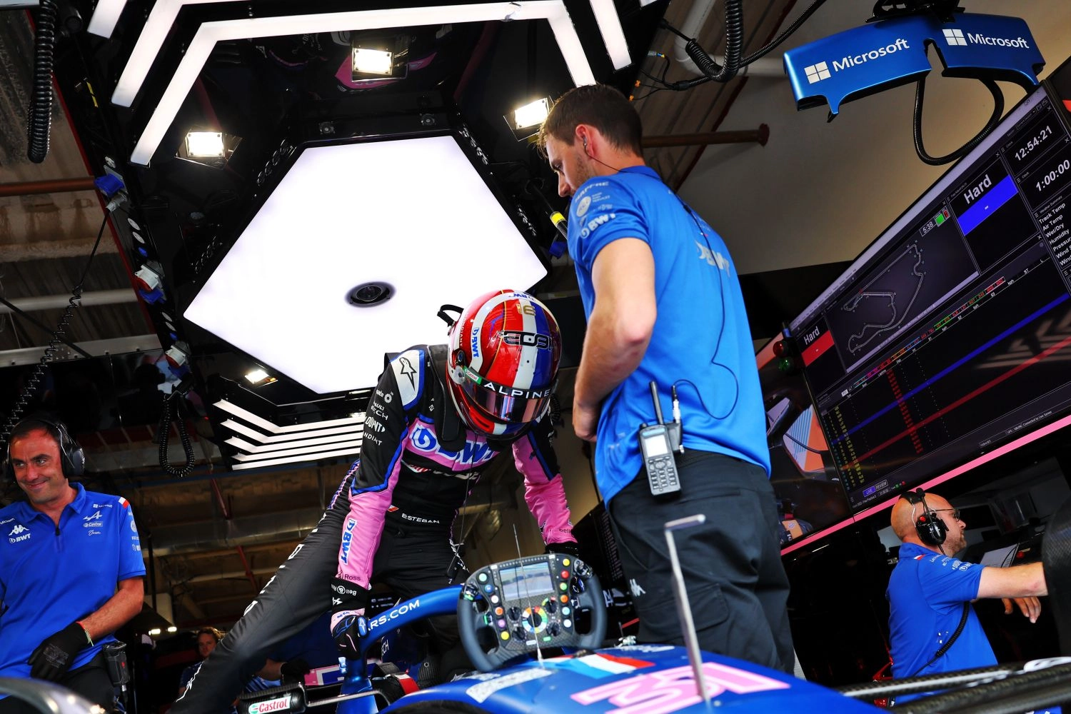 Nouvelle cellule de survie pour Esteban Ocon
