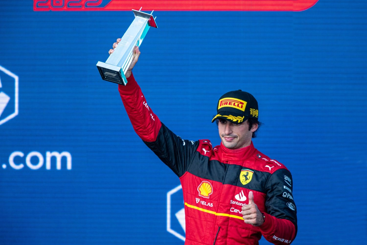 Sainz avait des douleurs au cou pendant la course