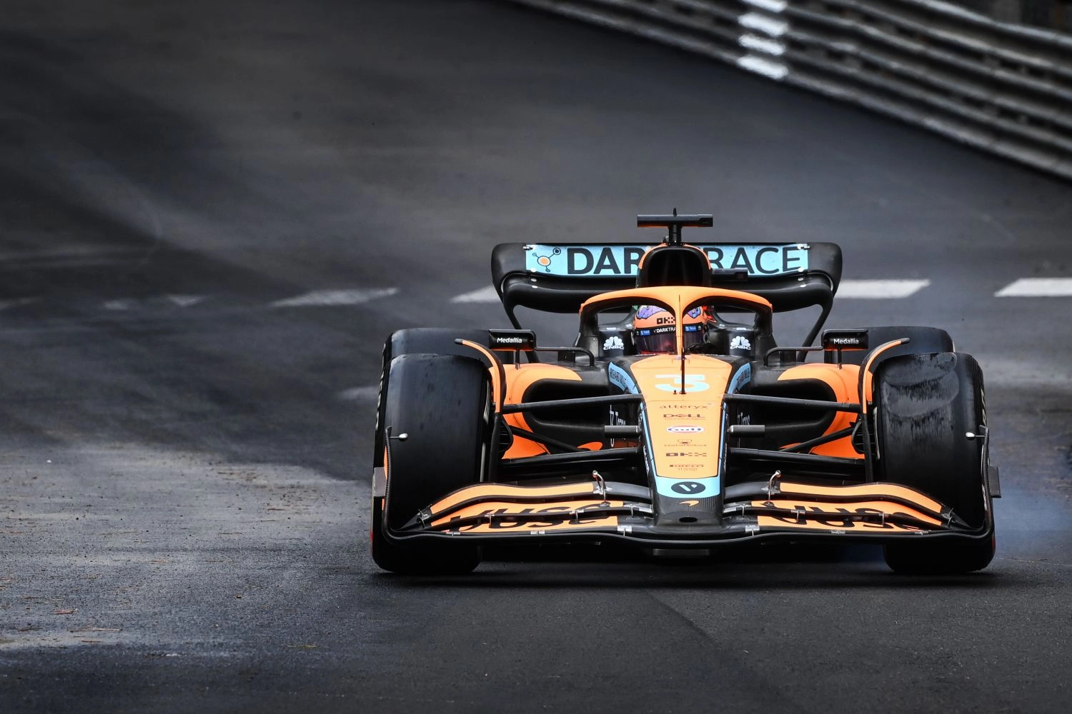 Ricciardo cherche toujours des solutions avant Bakou