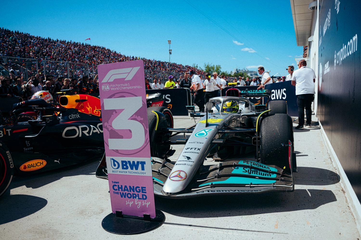 Hamilton : " Ils avaient trop de vitesse de pointe "