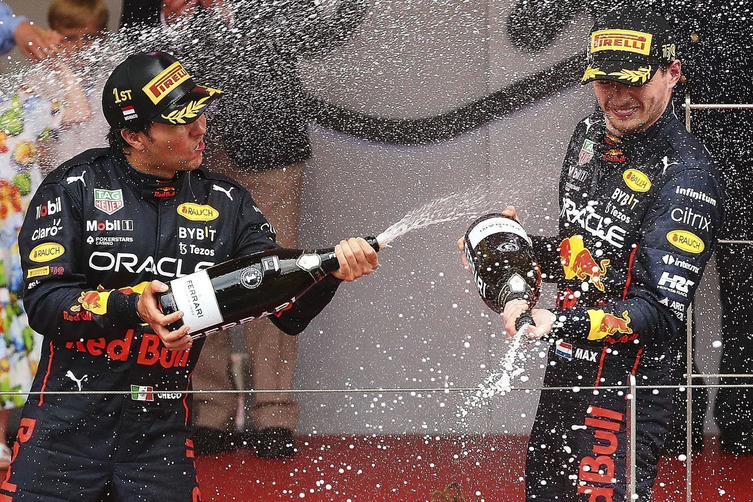 Horner veut laisser Pérez se battre pour le titre face à Verstappen