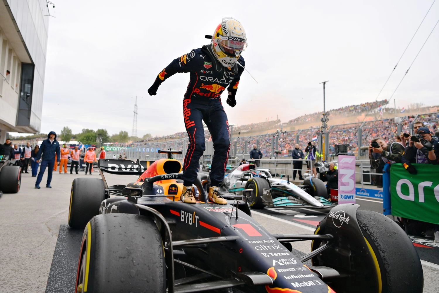 Verstappen est en passe de rejoindre la liste des pilotes qui ont conservé leur premier titre