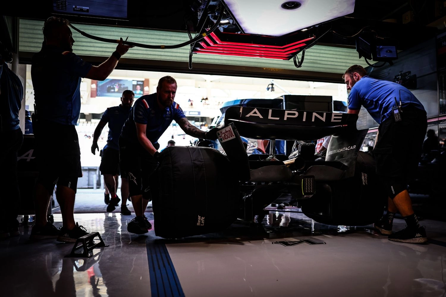 Alpine pourrait faire rouler Logan Sargeant cet hiver