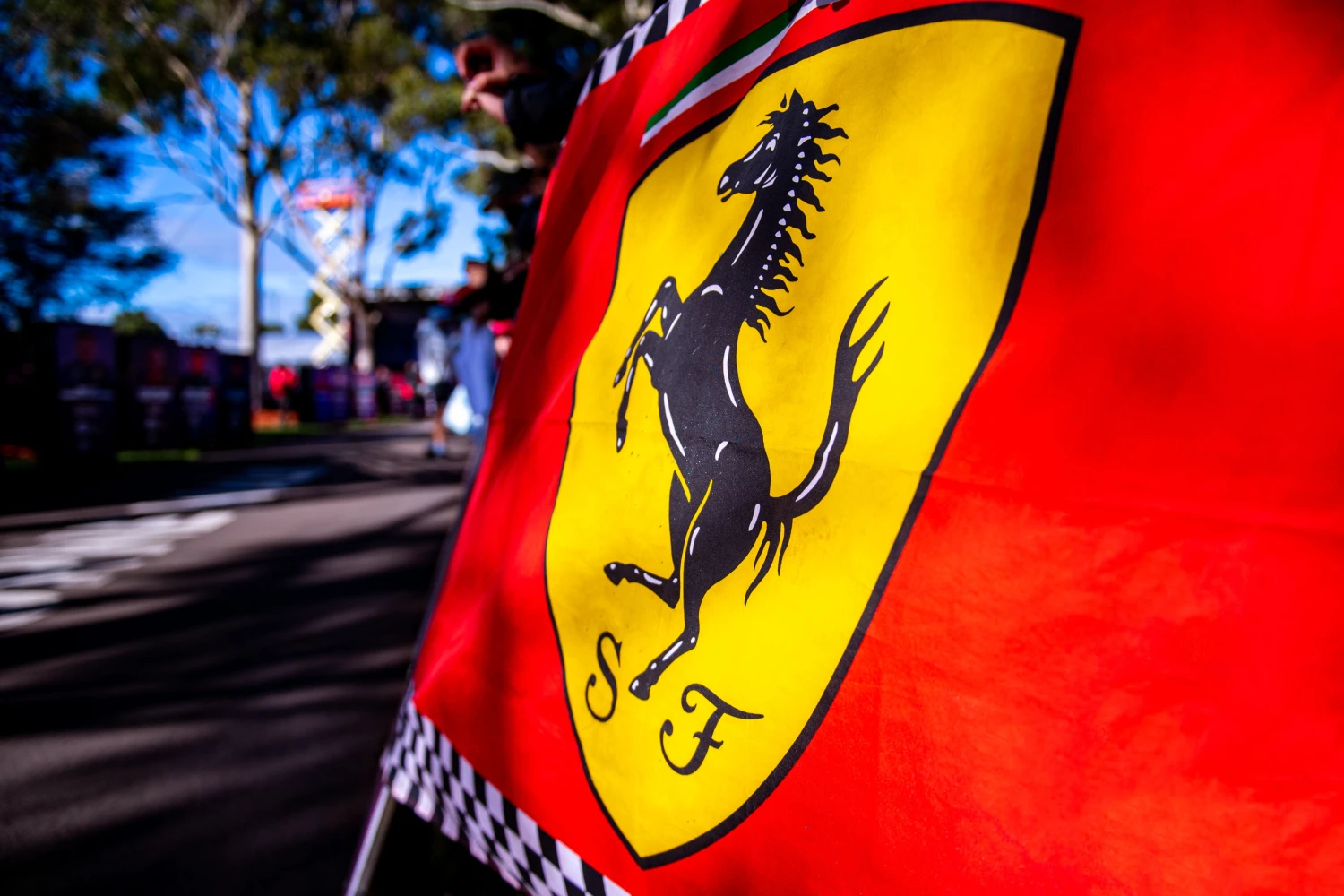 Un ingénieur français, fan de F1, fait des recommandations par lettres à la Scuderia Ferrari depuis 1994
