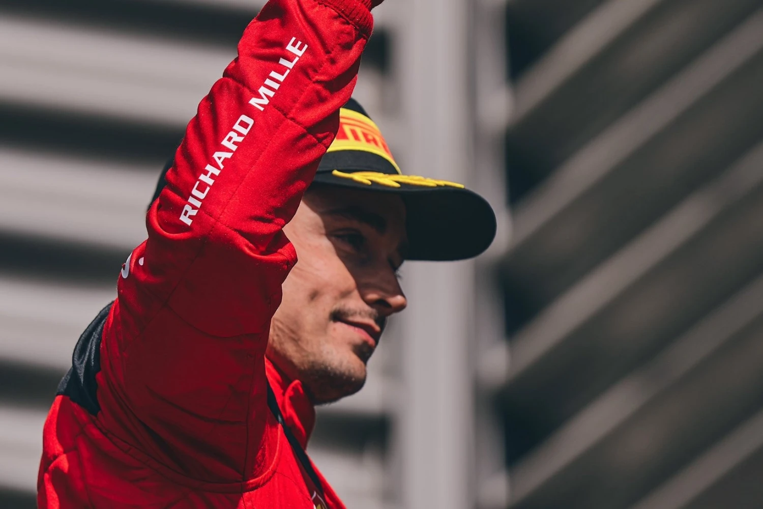 Leclerc ne veut pas quitter Ferrari avant un titre de Champion du Monde