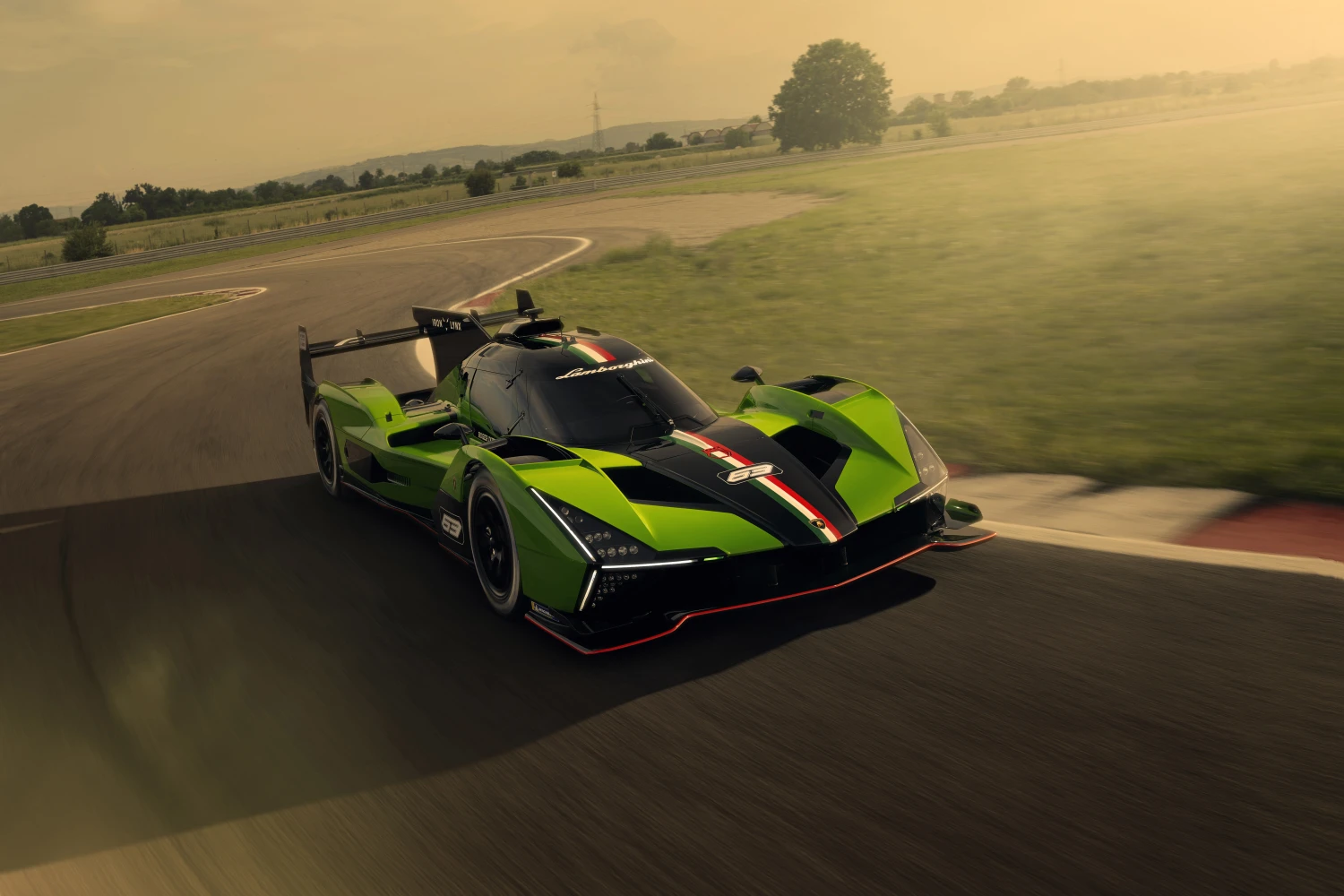 Lamborghini présente sa nouvelle hypercar