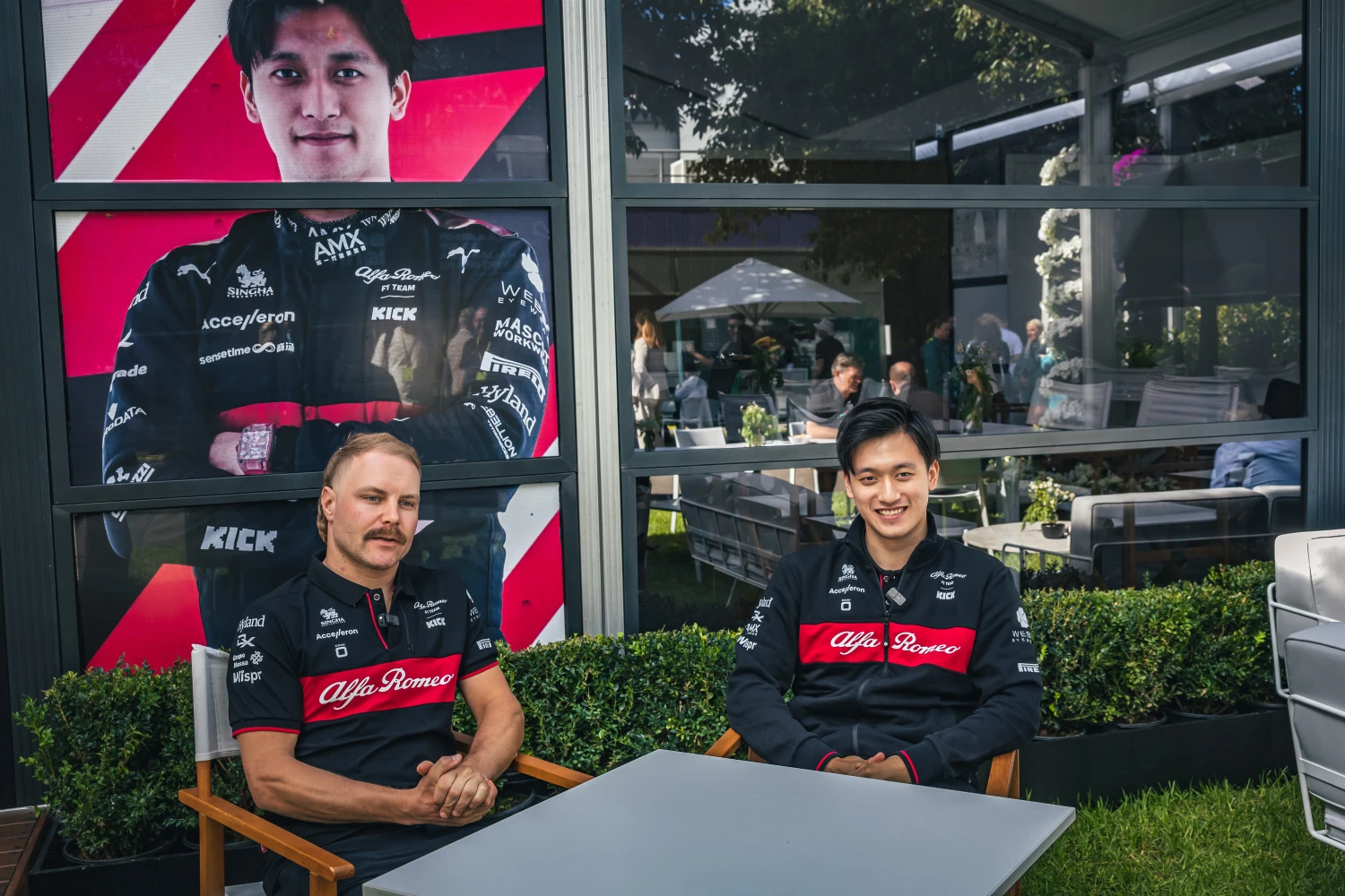 Officiel : Zhou et Bottas confirmés pour 2024 chez Alfa Roméo Sauber, Pourchaire reste aussi