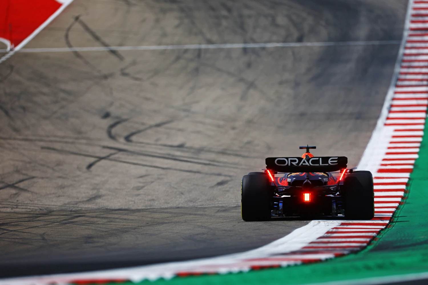 Grand Prix des Etats-Unis – Course Sprint : Max Verstappen impérial