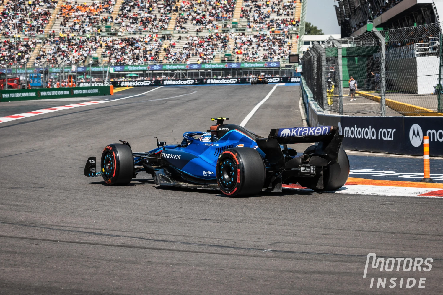 Logan Sargeant, seul pilote pénalisé malgré les 5 enquêtes de la FIA