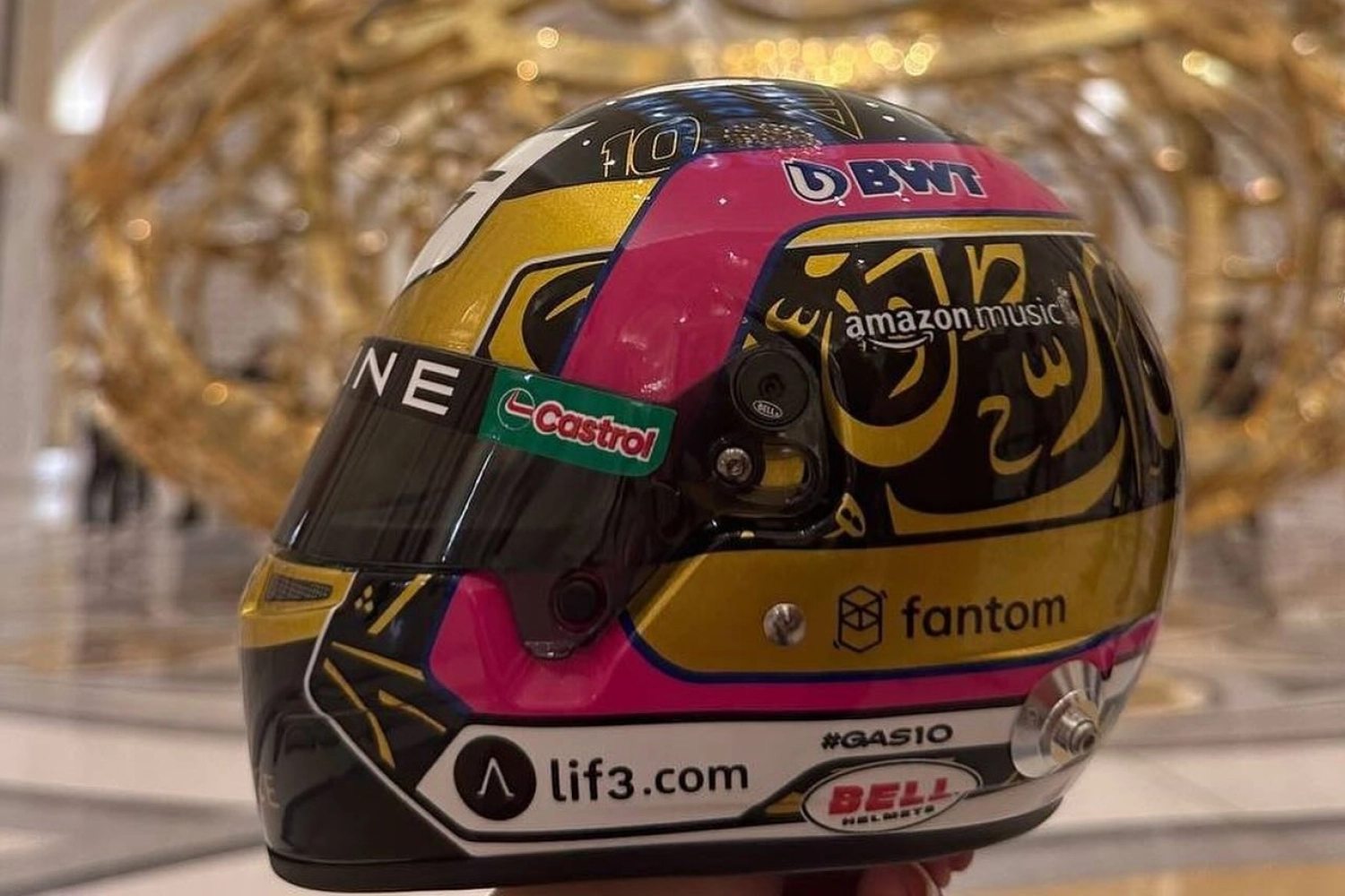 Pierre Gasly portera un casque aux couleurs de Binance, l&rsquo;un des sponsors d&rsquo;Alpine, lors du Grand Prix d&rsquo;Abou Dabi