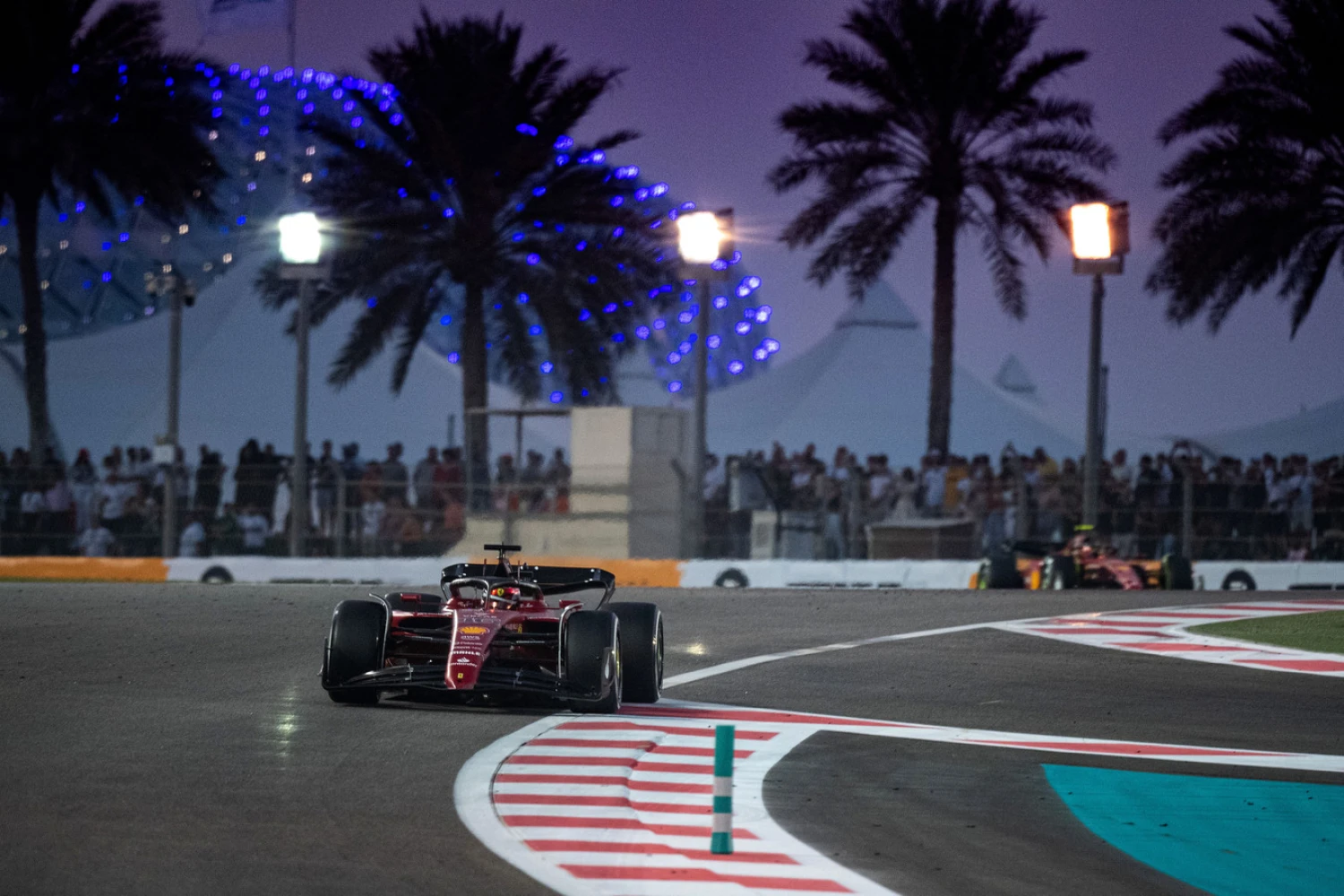 Grand Prix d’Abu Dhabi : Max Verstappen grand vainqueur, clôture la saison en beauté