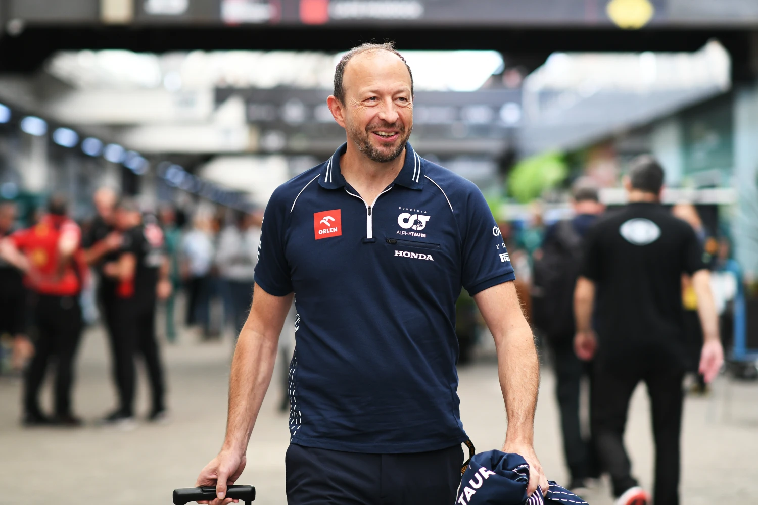 Peter Bayer veut garder Yuki Tsunoda chez V-CARB l’an prochain