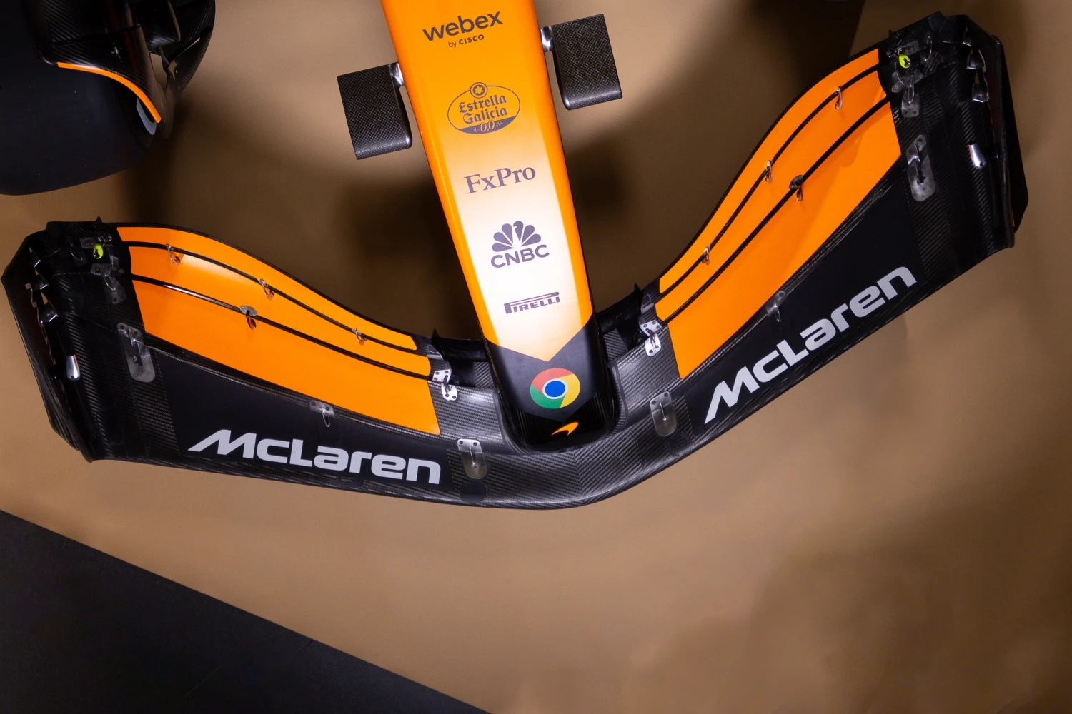 McLaren envoie des cadeaux pour remercier les autres écuries après l’incendie en Espagne