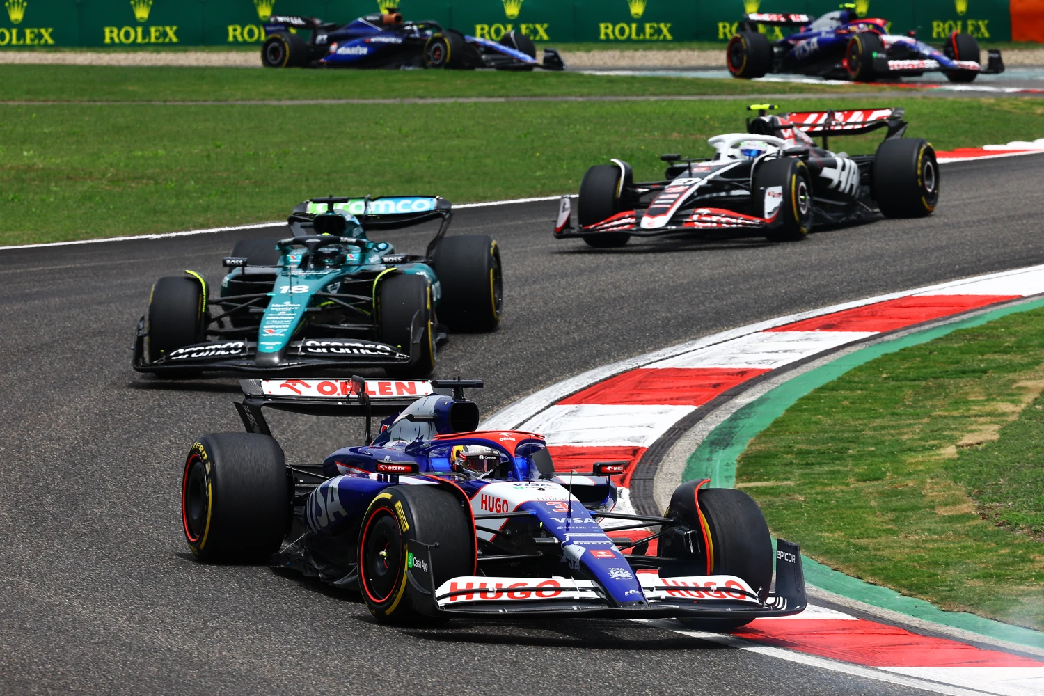Lance Stroll écope de 2 points de pénalité après son crash dans Daniel Ricciardo en Chine