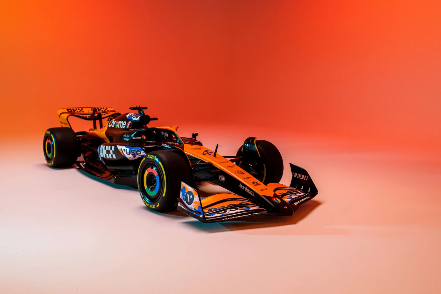 McLaren avec une livrée noire au Japon