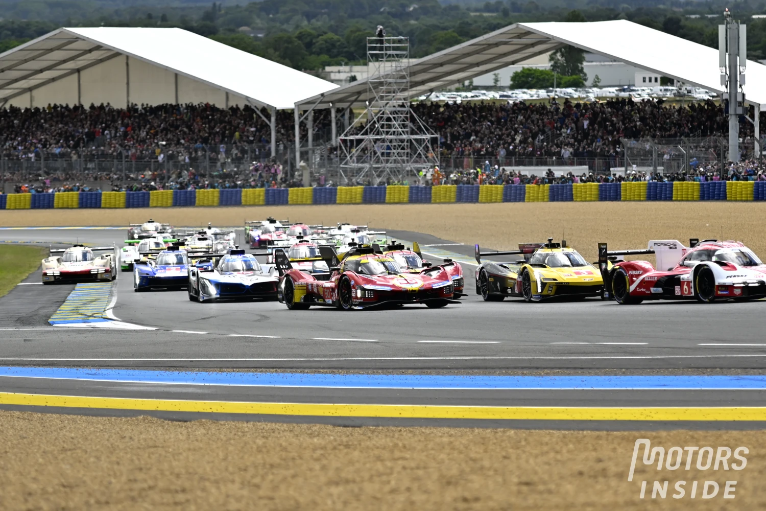 Un premier relais « difficile » pour les pilotes aux 24 Heures du Mans