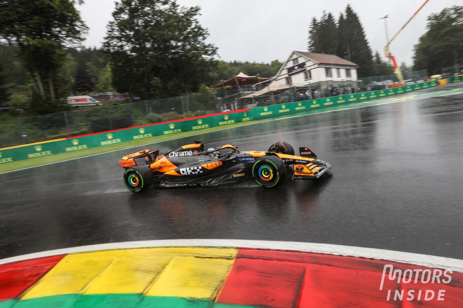 Oscar Piastri vise la victoire au Grand Prix de Belgique après son exploit en Hongrie