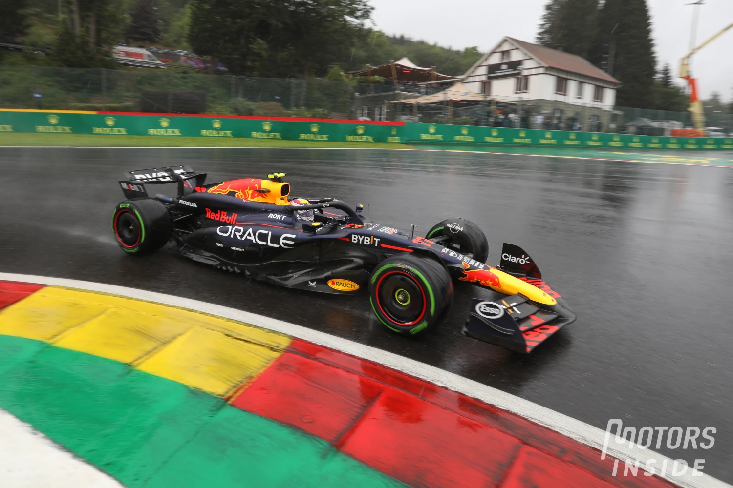 Sergio Perez : « Je voulais avoir quelques conversations pendant la pause estivale, c&rsquo;est parfaitement synchronisé »