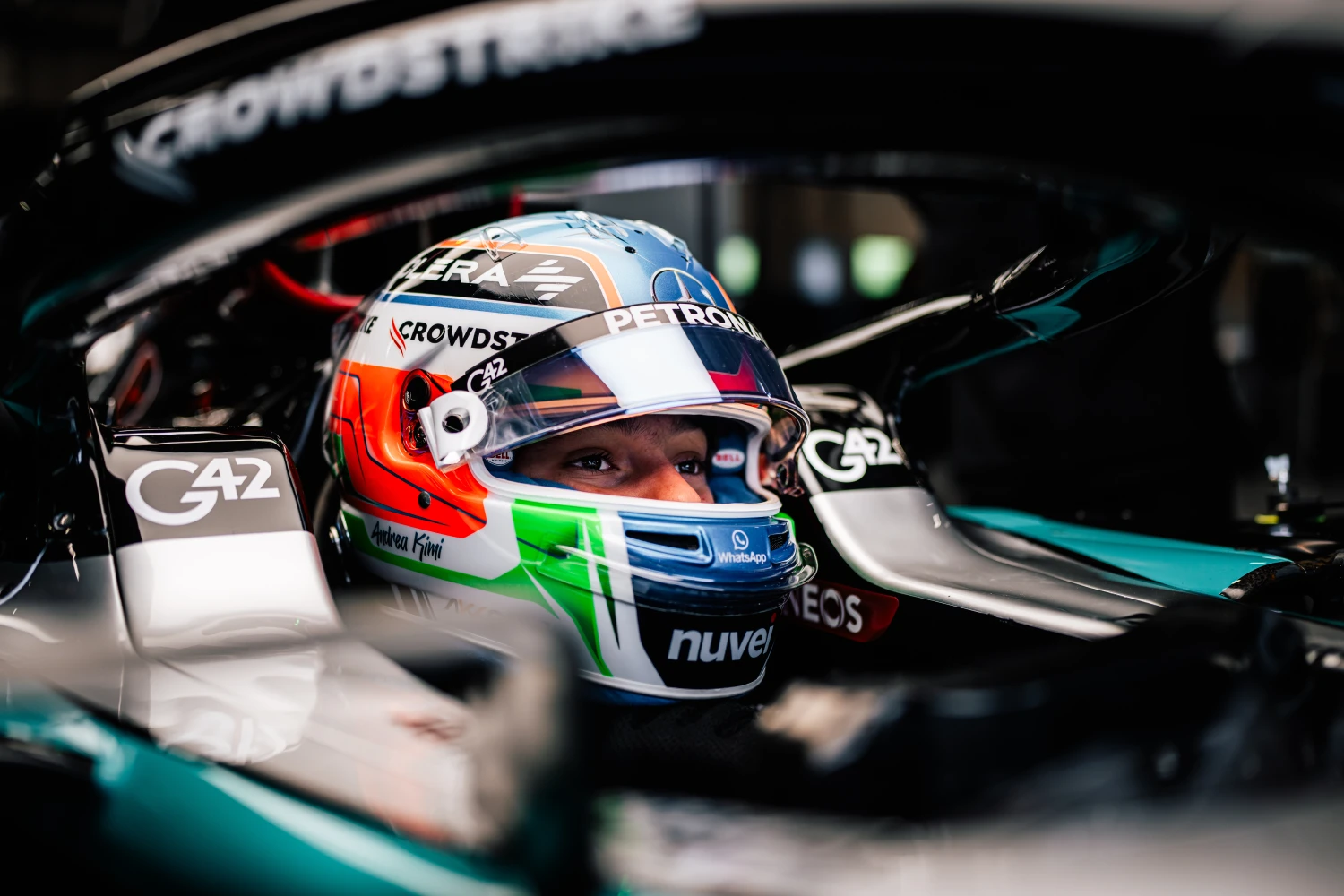 Kimi Antonelli au volant de la Mercedes de 2020 à Jerez