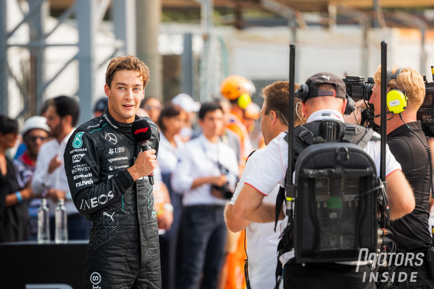 George Russell : « J’ai dit qu’il fallait rester en piste »