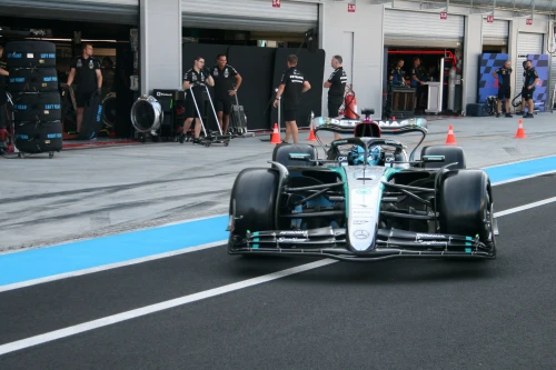 Pirelli en essais avec Mercedes et Red Bull à Monza