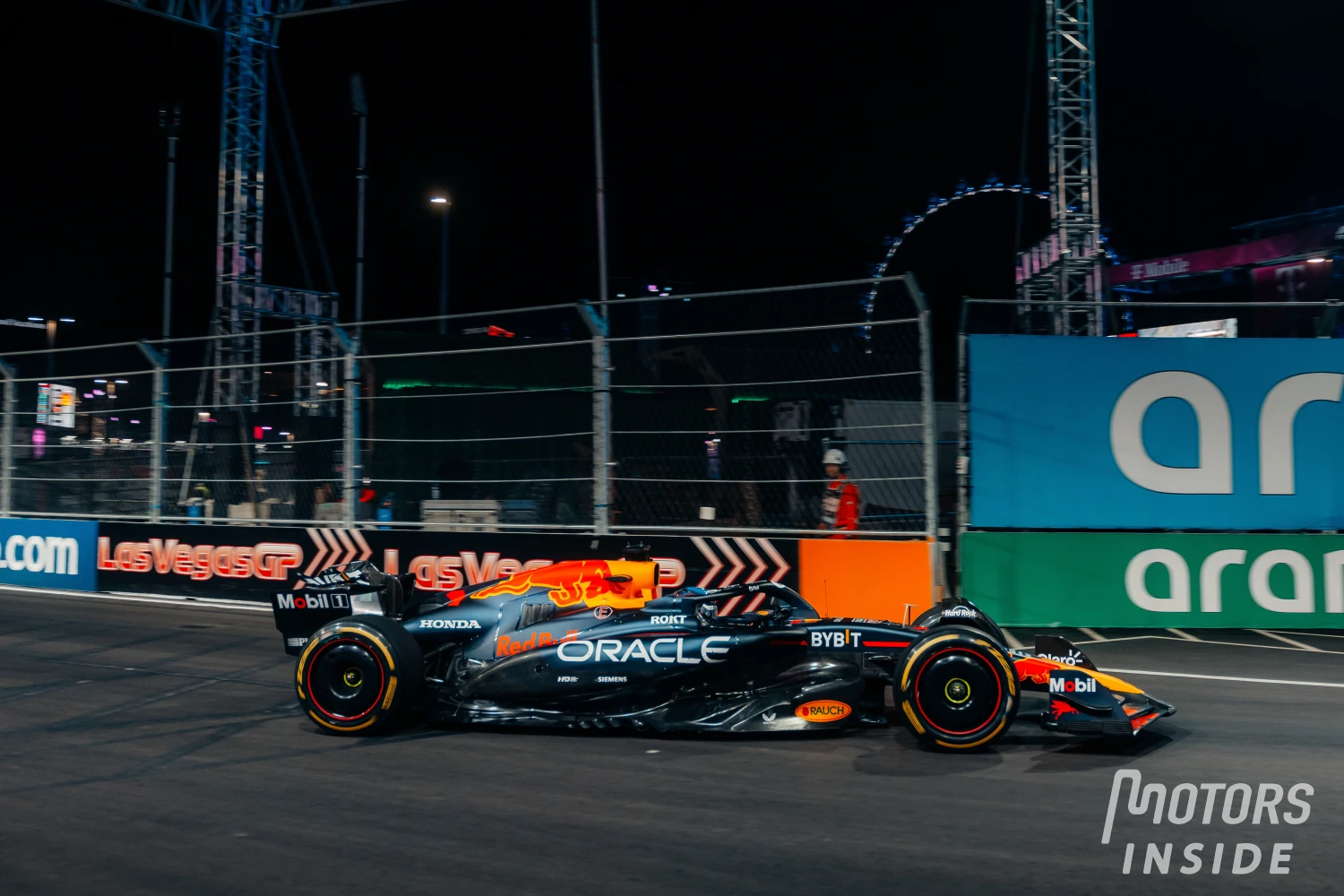 Max Verstappen : « Je n’aurais jamais imaginé entrer dans le club des quadruples champions »