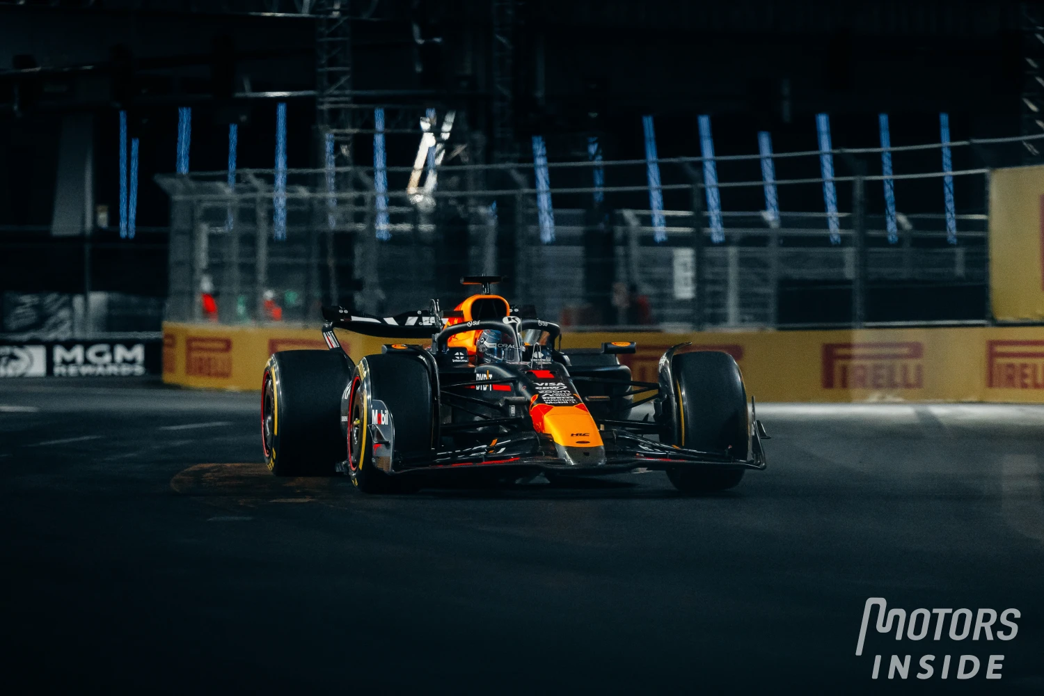 Max Verstappen : « Nous n’avons aucune adhérence »