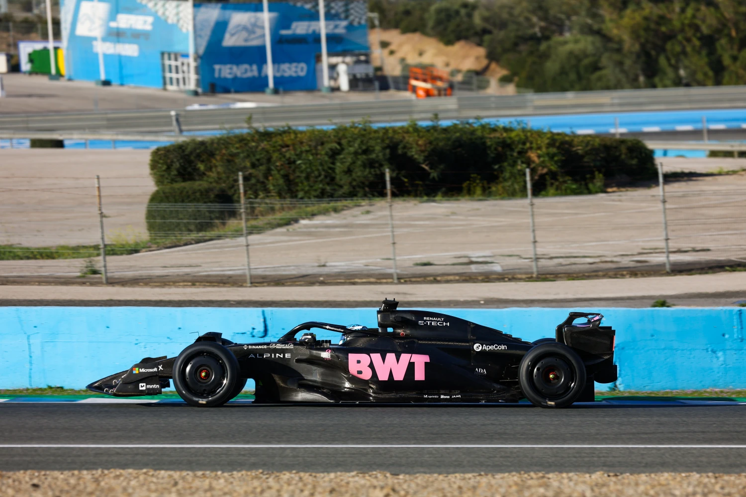 Pirelli en roulage avec McLaren et Alpine à Jerez
