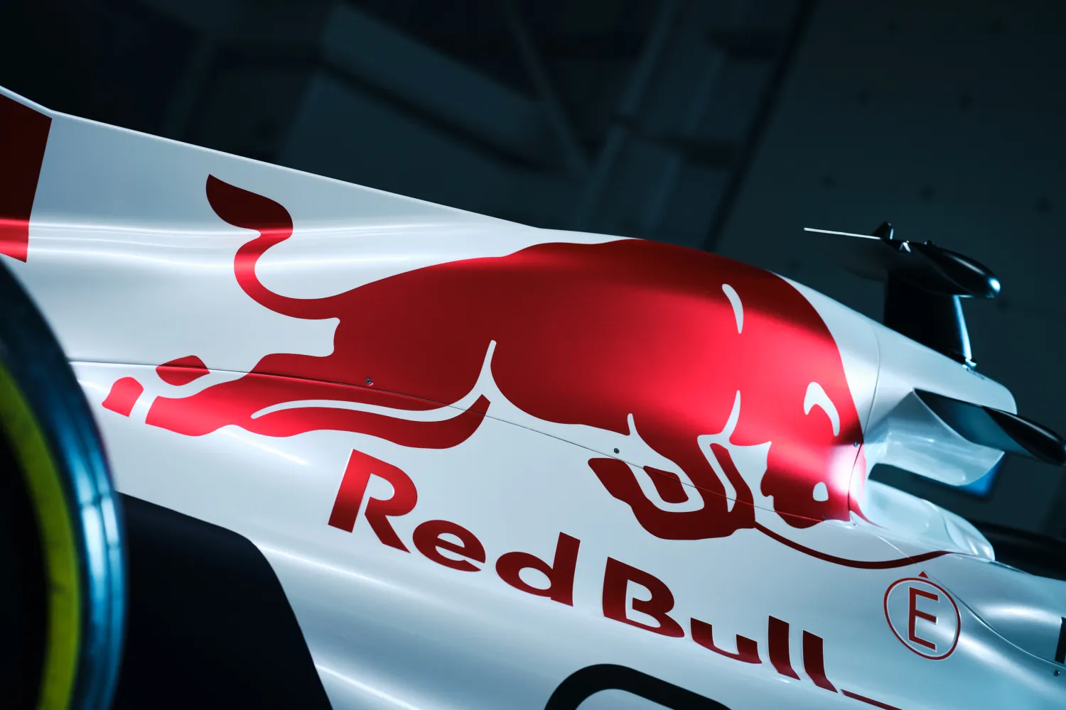 Red Bull aura de nouveau une livrée blanche au Japon (photos)