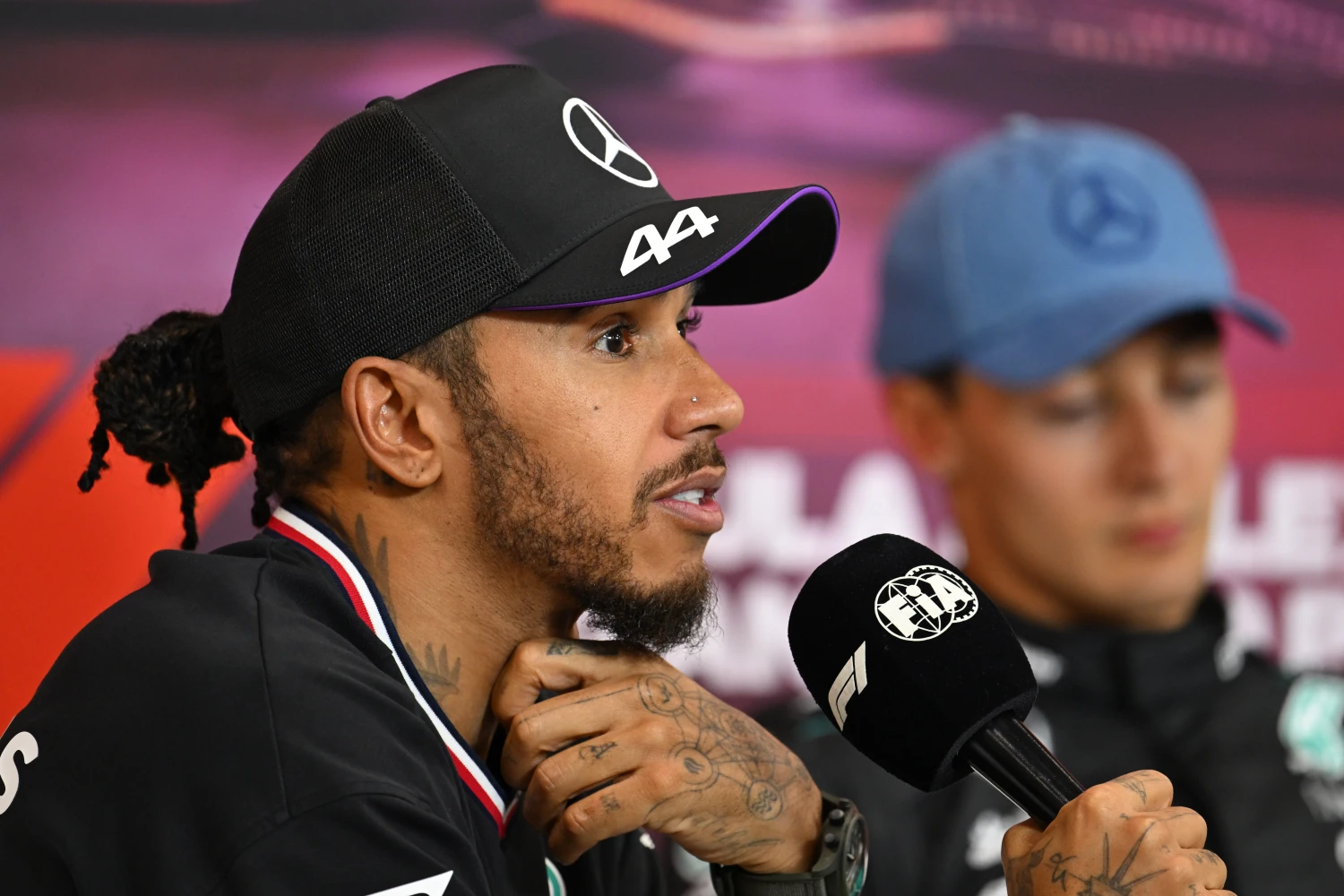 George Russell revient sur l’évolution de sa relation avec Lewis Hamilton