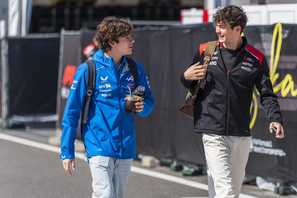 Accident de Bearman de plus de 50G à cause de la règlementation F1 2026 : la réaction de la FIA